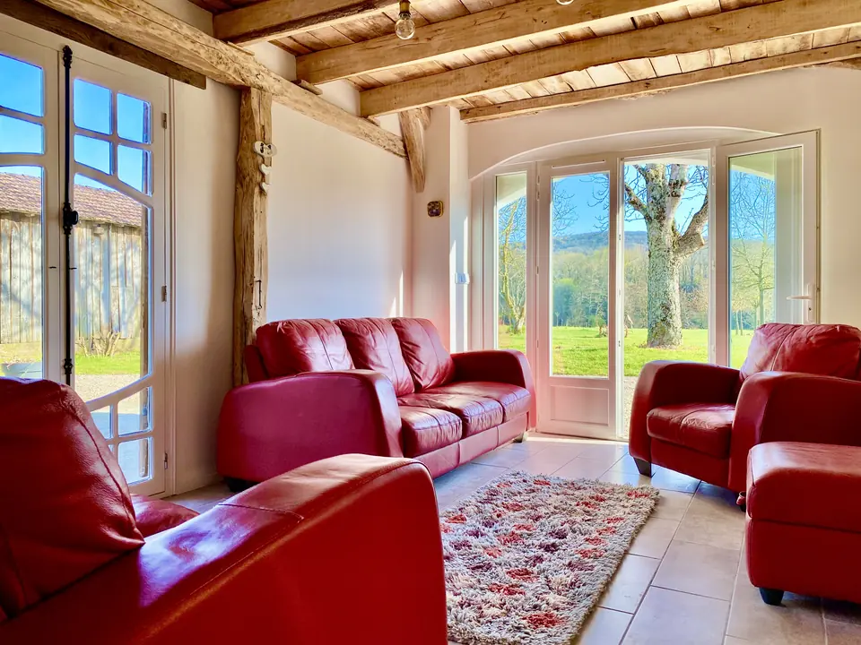 The Granary and Annex living area