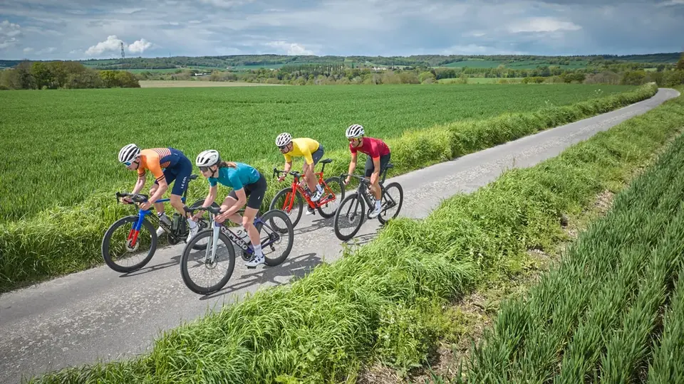 A group enjoying outdoor activities near Lasclottes
