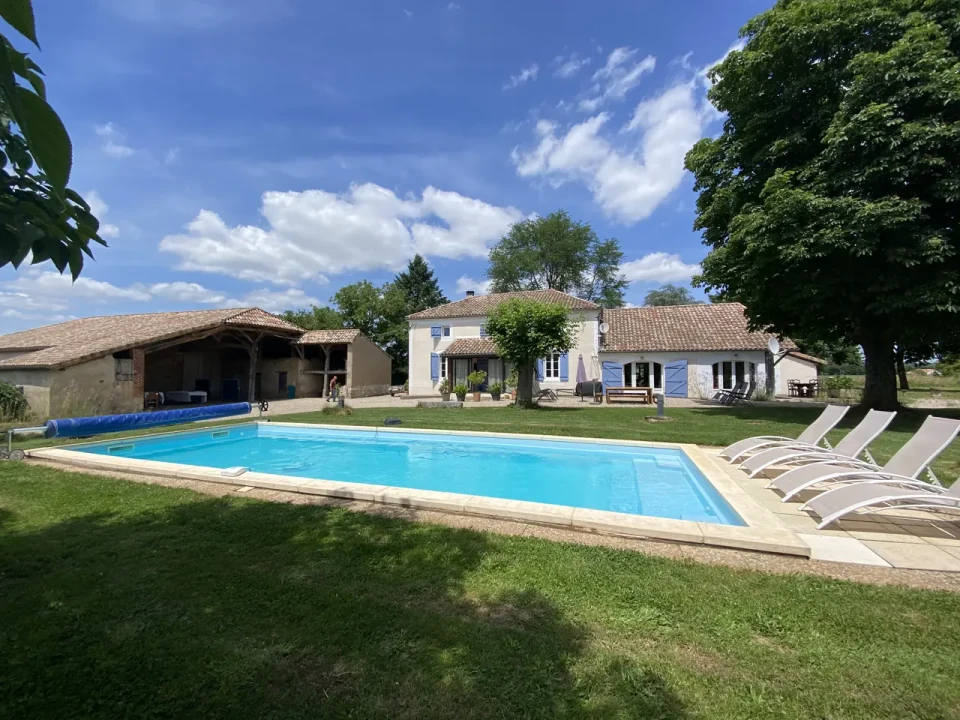 The house and garden at Lasclottes