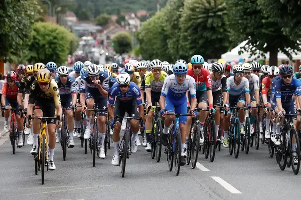 Tour de France passing through the Lot-et-Garonne region